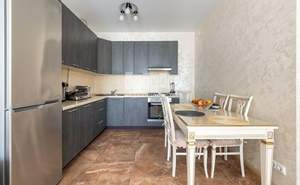 Дом 100м², 3-этажный, участок 1 сот.  