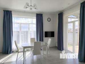 Дом 140м², 2-этажный, участок 6 сот.  