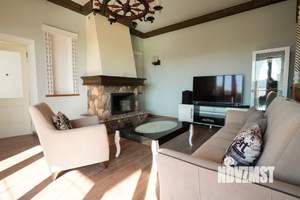 Дом 550м², 4-этажный, участок 17 сот.  