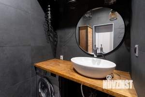 Таунхаус 250м², 3-этажный, участок 3 сот.  