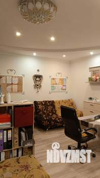 Дом 336м², 2-этажный, участок 6 сот.  