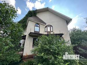 Коттедж 520м², 3-этажный, участок 16 сот.  