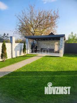 Дом 300м&sup2;, 3-этажный, участок 7 сот.  