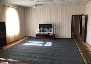 Дом 300м², 2-этажный, участок 90 сот.  