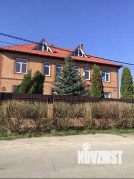 Дом 730м², 3-этажный, участок 17 сот.  