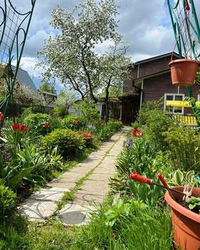 Дом 100м&sup2;, 2-этажный, участок 793 сот.  