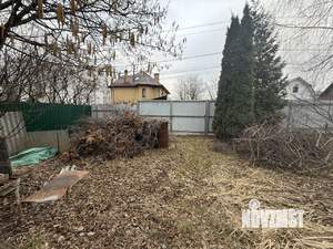 Дом 30м², 2-этажный, участок 8 сот.  