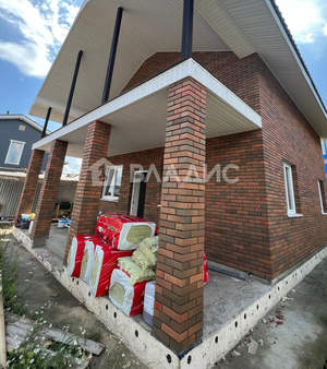 Дом 170м², 2-этажный, участок 5 сот.  