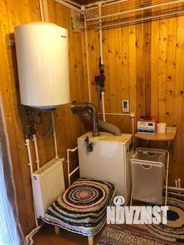 Дом 130м&sup2;, 2-этажный, участок 15 сот.  