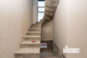 Дом 200м², 2-этажный, участок 8 сот.  