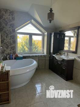 Коттедж 400м², 2-этажный, участок 11 сот.  