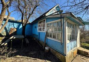 Дом 24м², 2-этажный, участок 6 сот.  