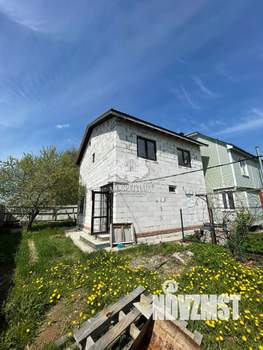 Дом 106м², 2-этажный, участок 3 сот.  