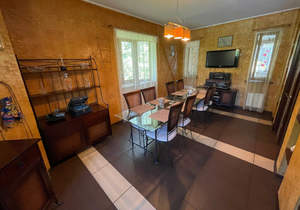 Дом 450м², 3-этажный, участок 15 сот.  