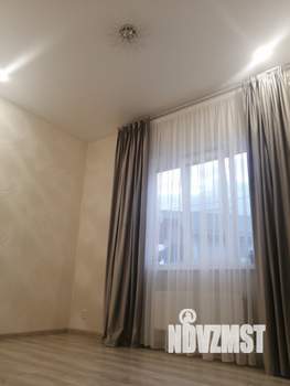 Дом 140м², 2-этажный, участок 6 сот.  