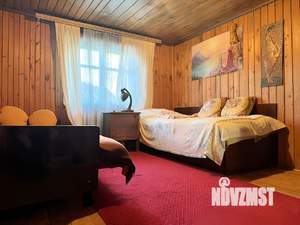 Дом 50м², 2-этажный, участок 6 сот.  