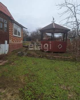 Дом 42м², 2-этажный, участок 6 сот.  