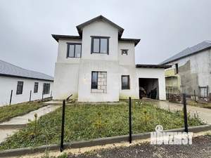 Дом 175м&sup2;, 5-этажный, участок 15 сот.  