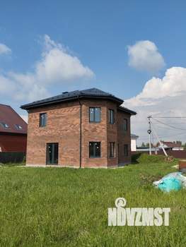 Дом 139м², 2-этажный, участок 10 сот.  