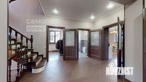 Дом 405м², 3-этажный, участок 11 сот.  