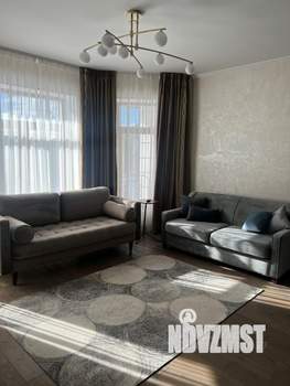 Дом 240м², 2-этажный, участок 15 сот.  