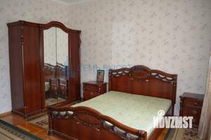 Дом 390м², 3-этажный, участок 10 сот.  