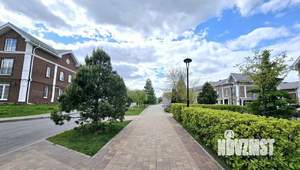 Таунхаус 135м&sup2;, 3-этажный, участок 1 сот.  