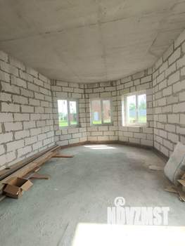 Дом 139м², 2-этажный, участок 10 сот.  