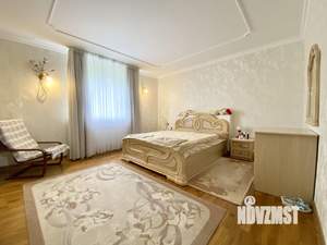 Коттедж 240м², 2-этажный, участок 12 сот.  