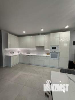 Таунхаус 150м&sup2;, 2-этажный, участок 3 сот.  