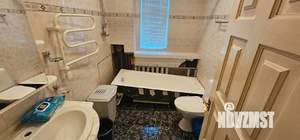 Дом 400м², 3-этажный, участок 40 сот.  