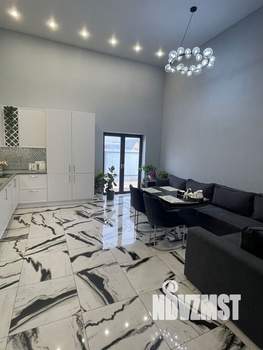 Дом 218м², 1-этажный, участок 6 сот.  