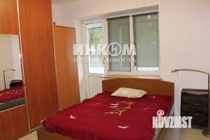 Дом 463м², 3-этажный, участок 24 сот.  