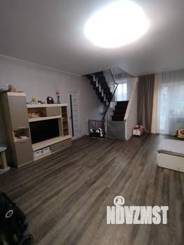 Таунхаус 244м², 2-этажный, участок 5 сот.  