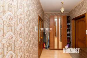 Дом 400м², 2-этажный, участок 15 сот.  