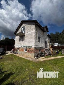 Дом 270м², 2-этажный, участок 6 сот.  