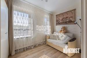 Таунхаус 100м², 3-этажный, участок 1 сот.  