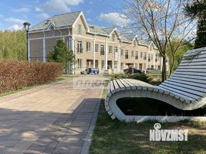 Таунхаус 168м², 3-этажный, участок 2 сот.  