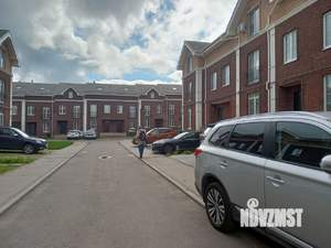 Таунхаус 113м², 3-этажный, участок 0 сот.  