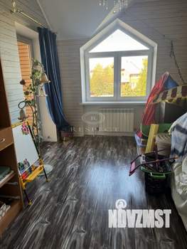 Коттедж 400м², 2-этажный, участок 11 сот.  
