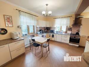 Дом 183м², 2-этажный, участок 12 сот.  