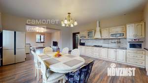 Дом 405м², 3-этажный, участок 11 сот.  