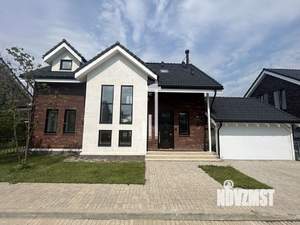 Дом 150м², 2-этажный, участок 12 сот.  