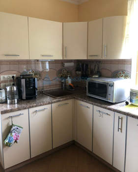 Дом 183м², 2-этажный, участок 12 сот.  