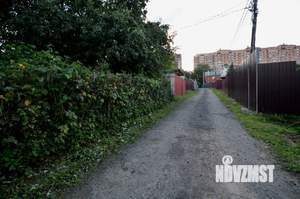 Дом 32м², 2-этажный, участок 6 сот.  