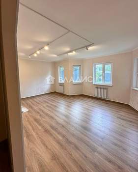 Дом 89м², 2-этажный, участок 4 сот.  