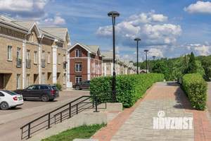 Таунхаус 180м², 3-этажный, участок 3 сот.  