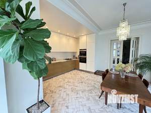 Коттедж 233м², 2-этажный, участок 12 сот.  