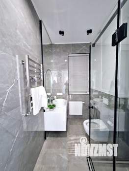 Дом 175м&sup2;, 2-этажный, участок 6 сот.  