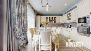 Дом 320м², 3-этажный, участок 12 сот.  